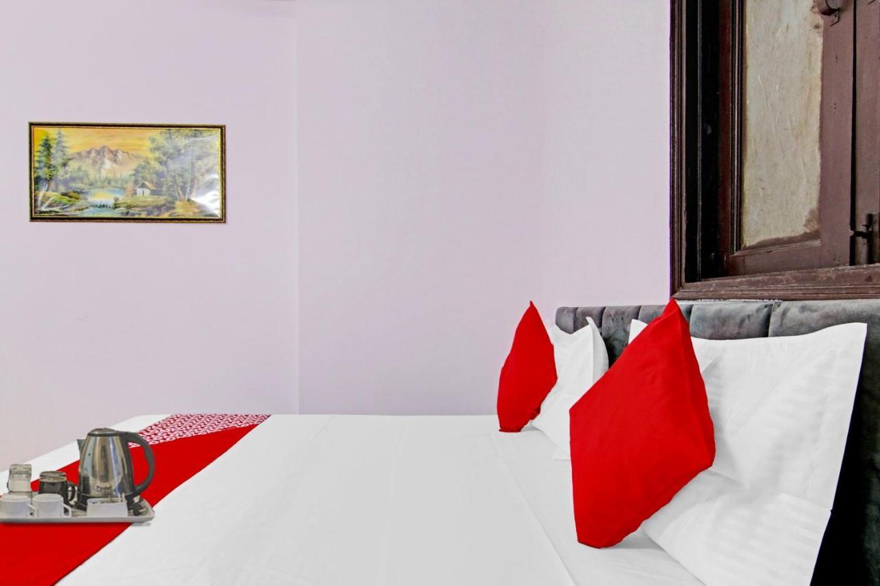 Hotel O Chaudhary Villa Нью-Дели Экстерьер фото